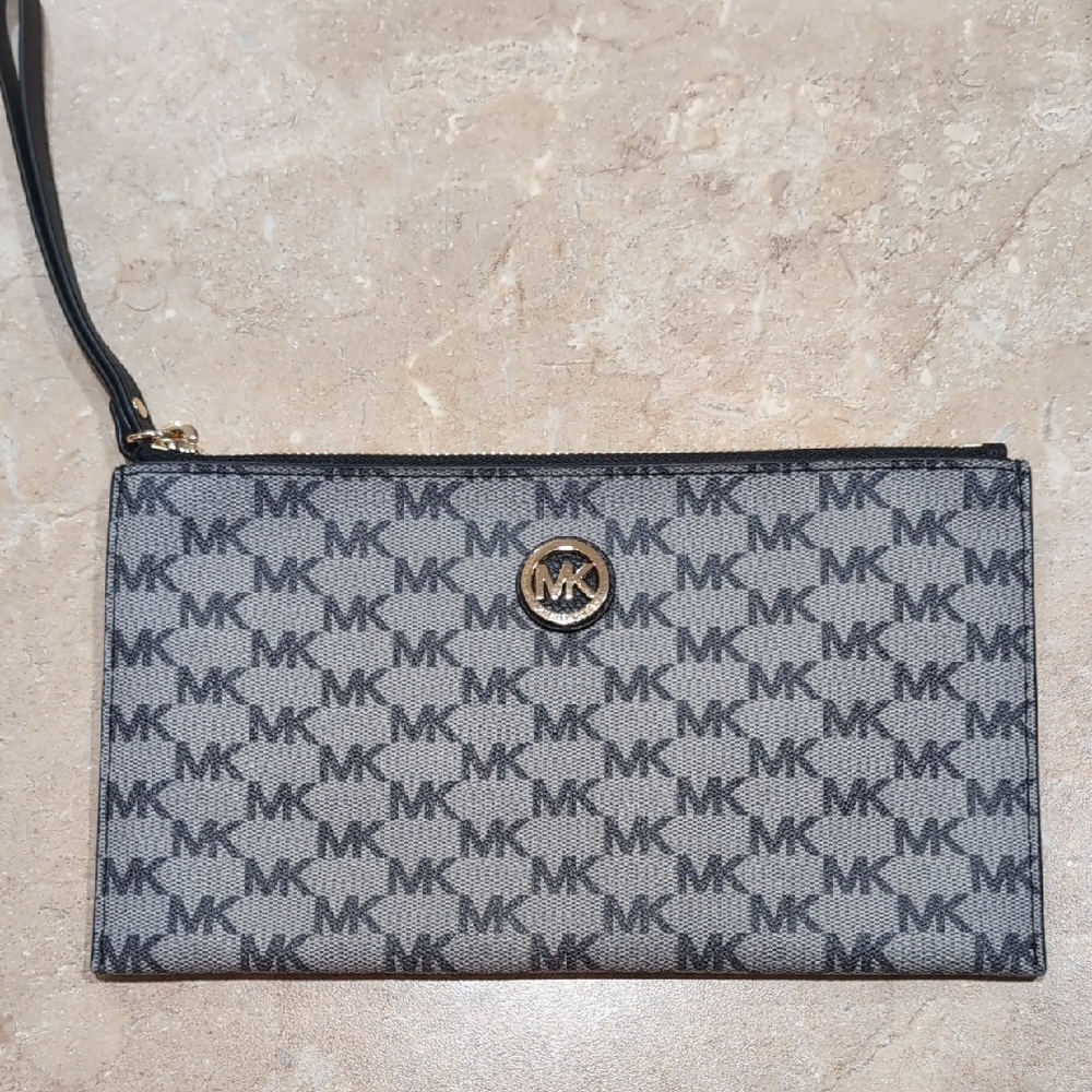 Michael Kors Black and Gray Logo Wristlet